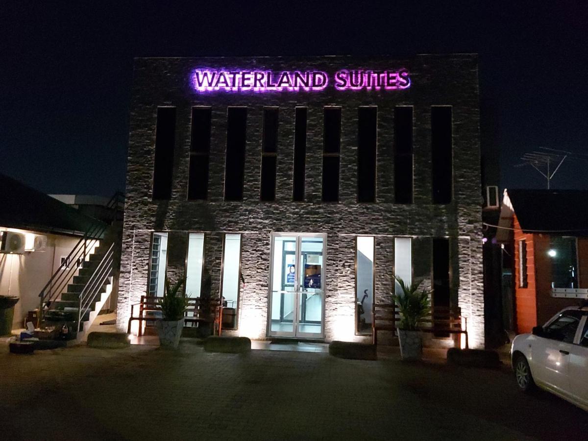 Waterland Suites باراماريبو المظهر الخارجي الصورة